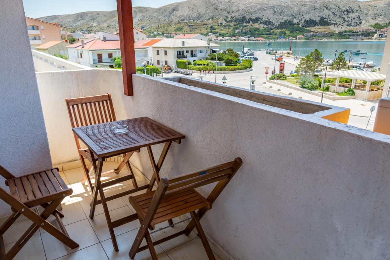 Pag Marina Rooms & Apartment Exterior photo